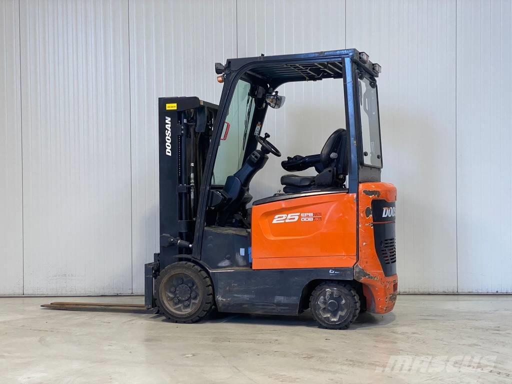 Doosan BC25S-7 Elektrostapler