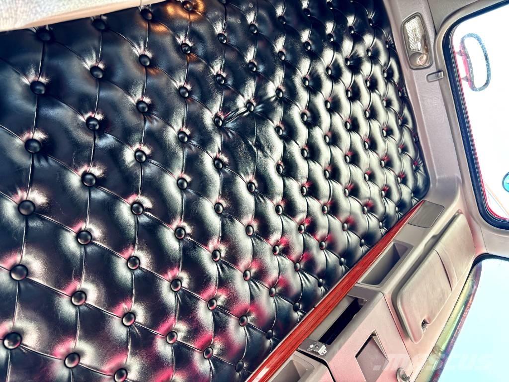 Kenworth W 900 Sattelzugmaschinen