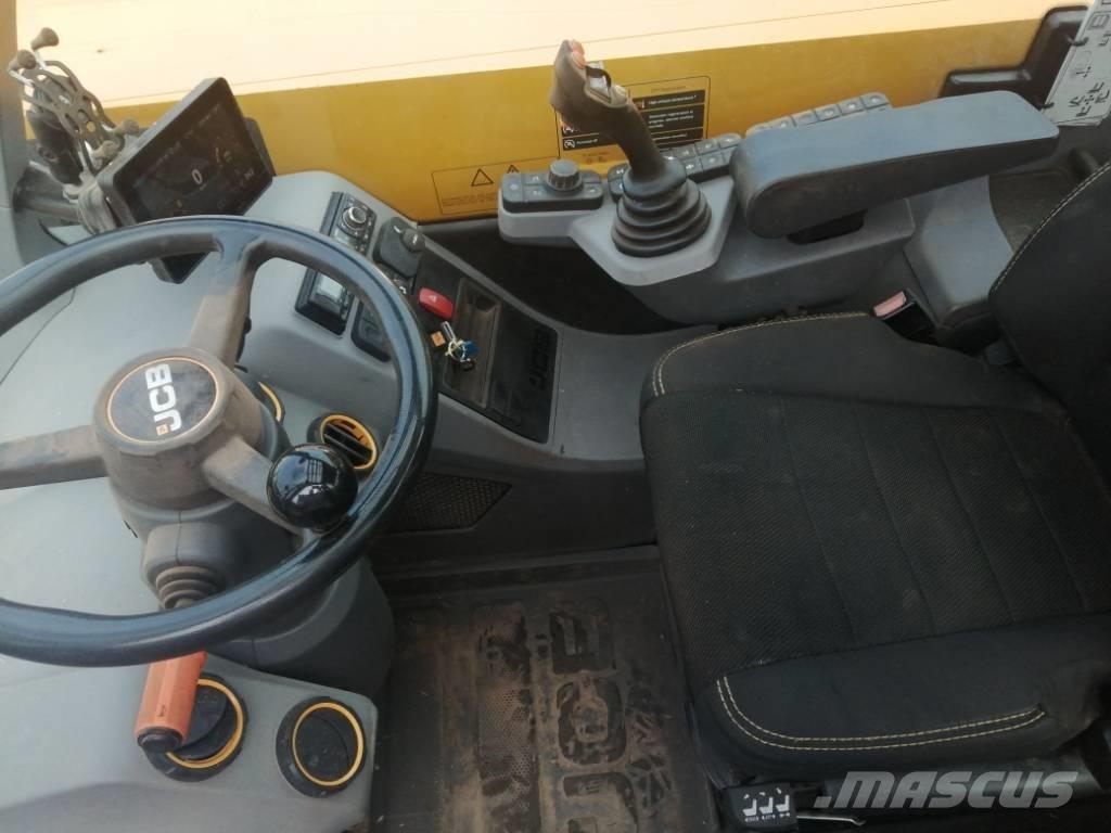 JCB 542-70 Agri Xtra Teleskoplader für Landwirtschaft