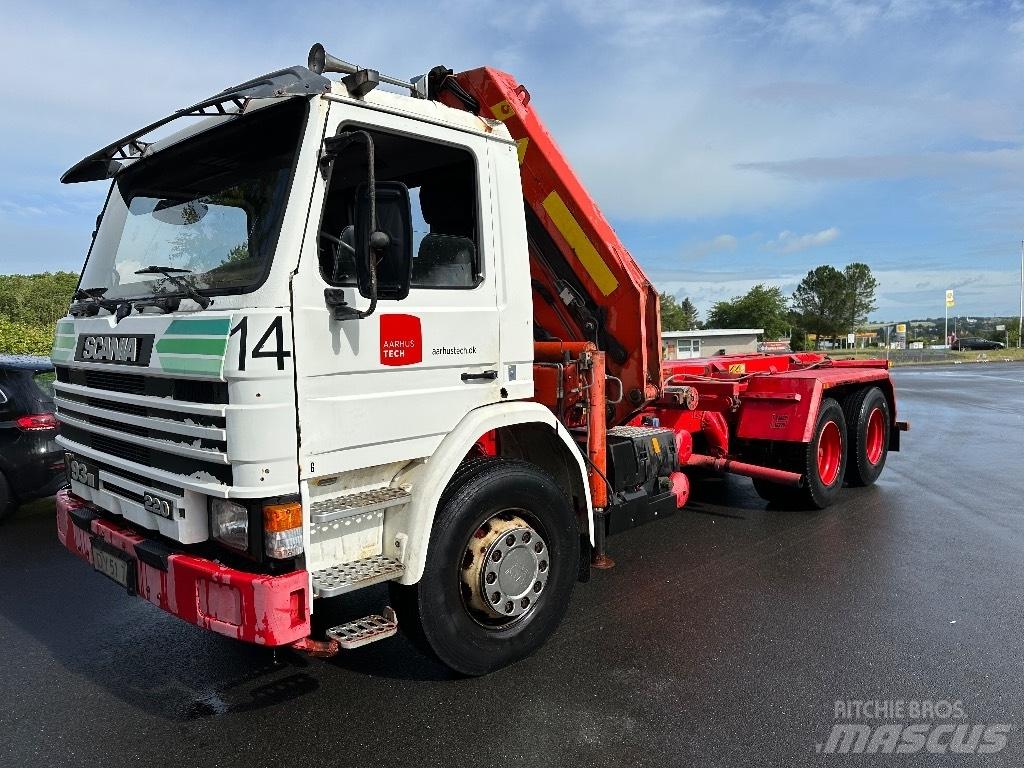 Scania P 93 M Kranwagen