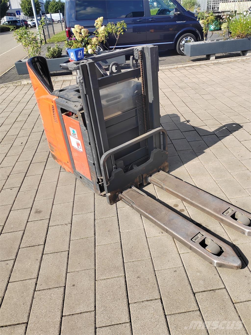 Linde L12 LHP SP Selbstfahrstapler