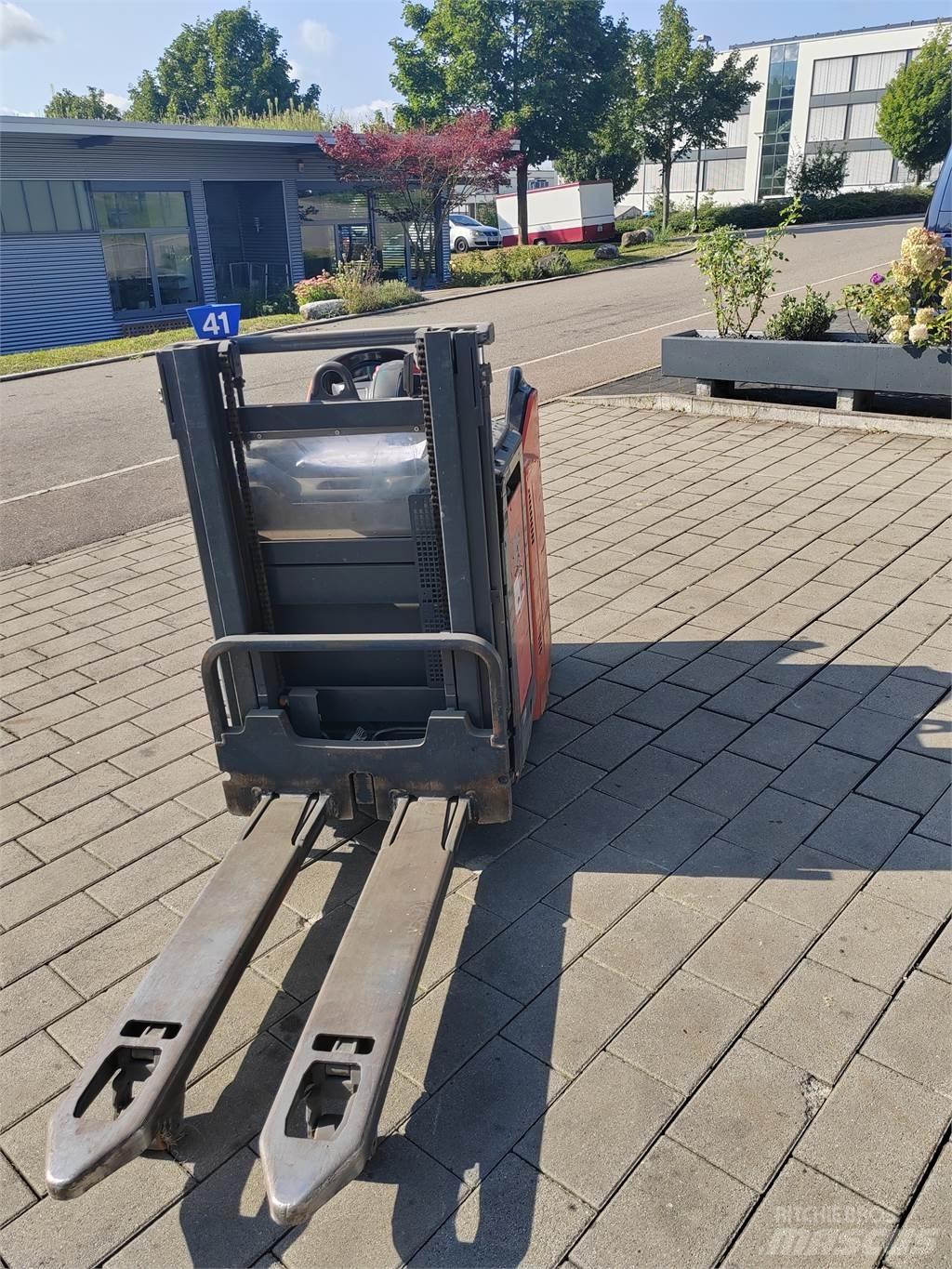 Linde L12 LHP SP Deichselstapler