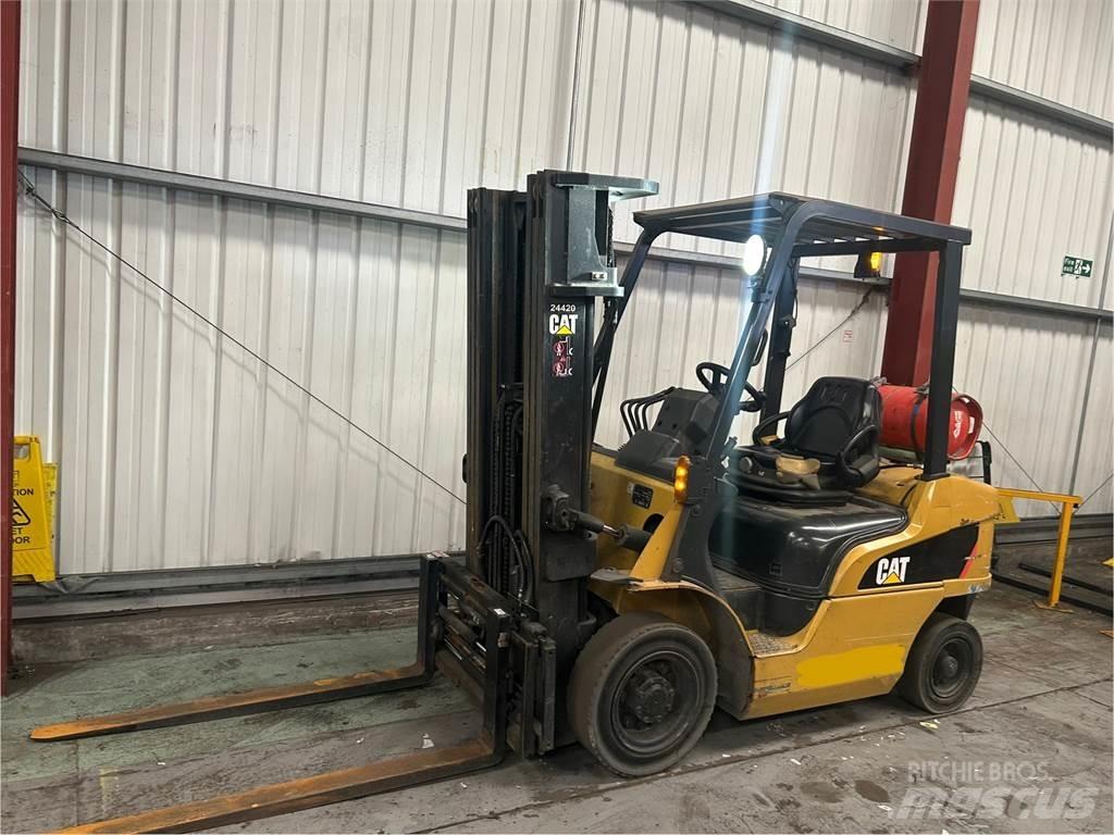 CAT GP25NT Gasstapler