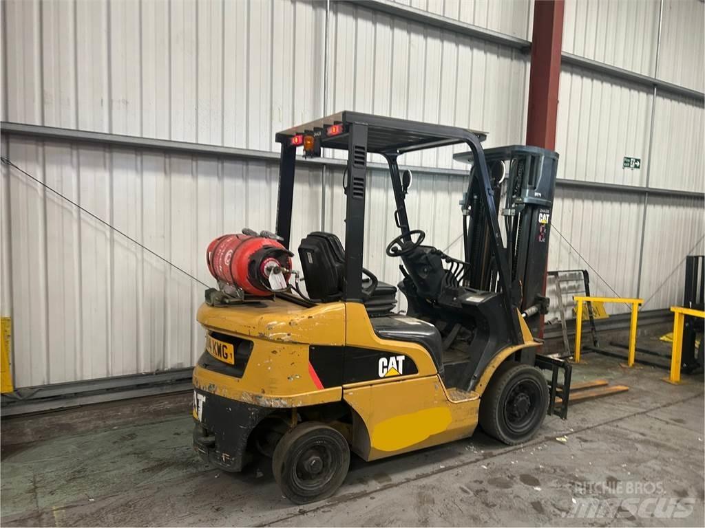 CAT GP25NT Gasstapler