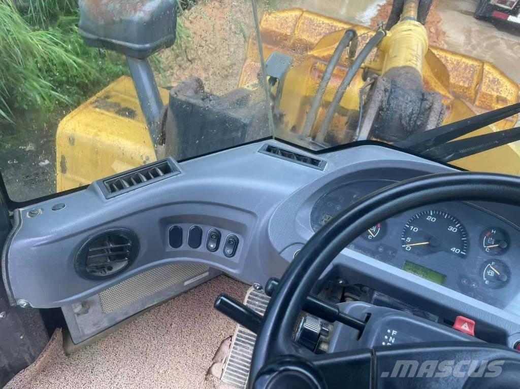 Komatsu WA 380-6 Radlader