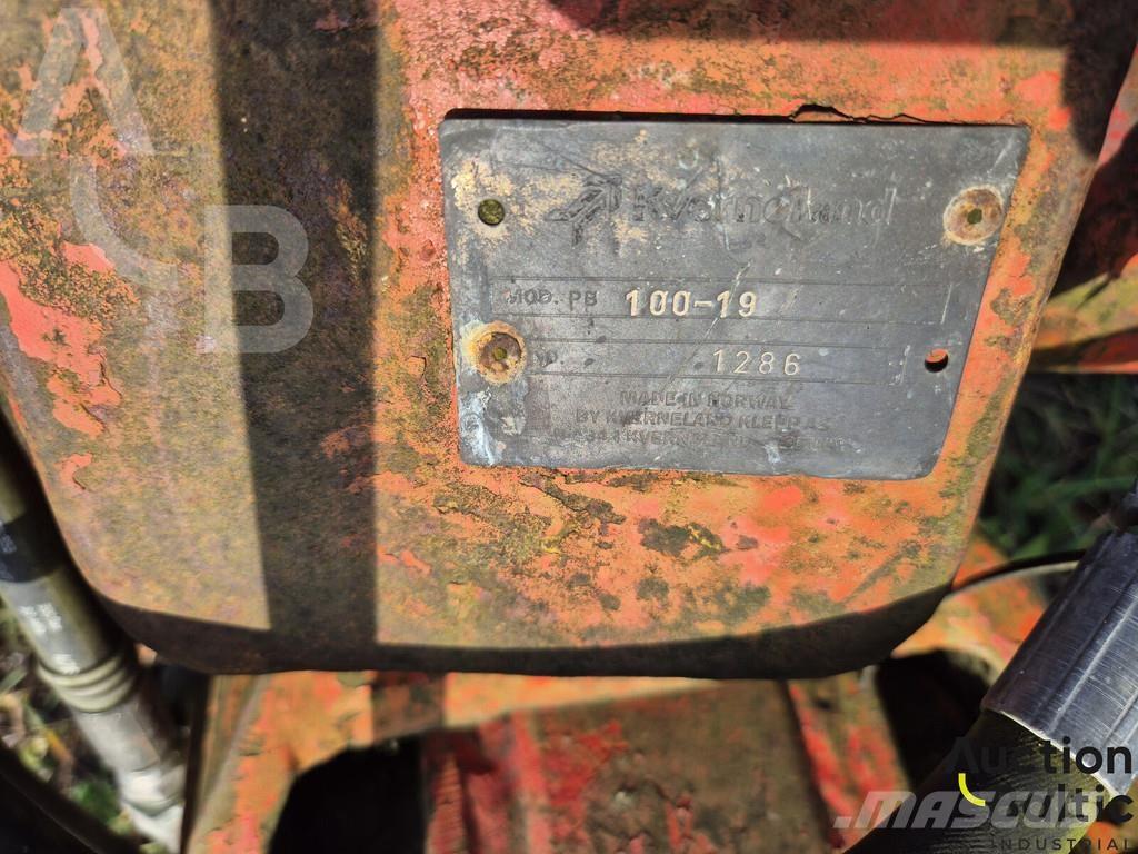 Kverneland 100-19 Wendepflüge