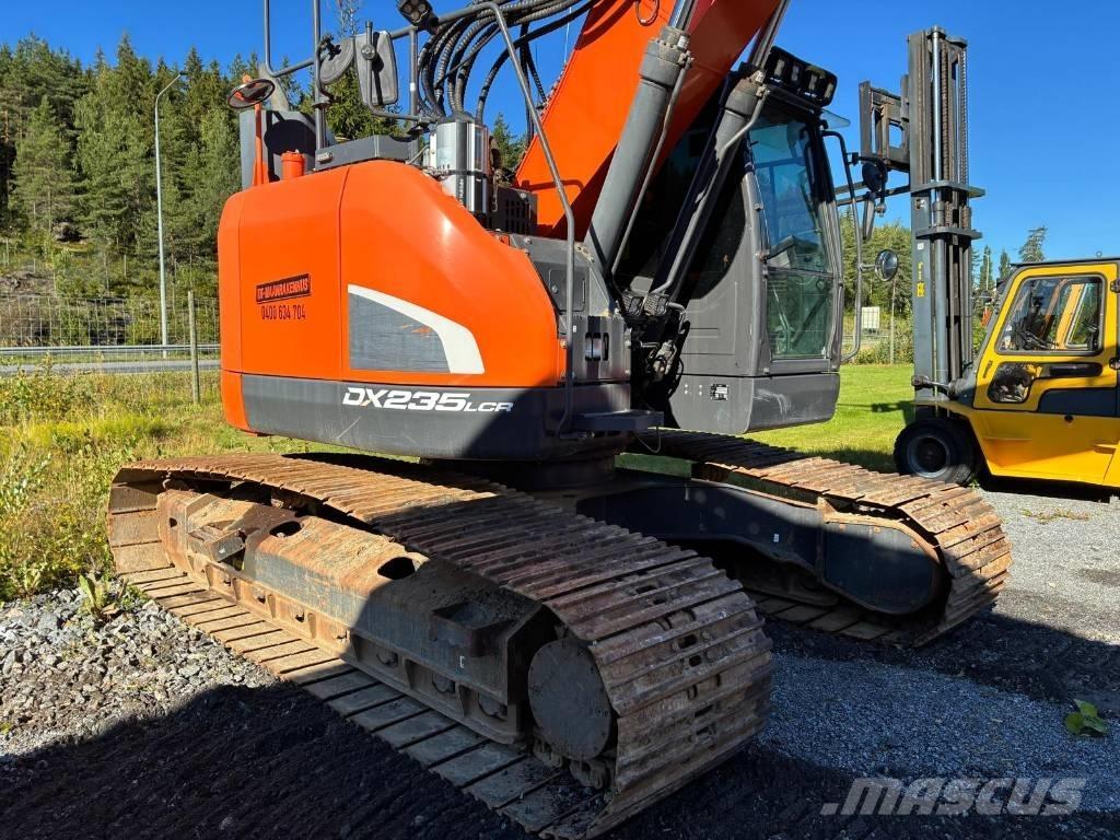 Doosan DX 235 LCR-5 Raupenbagger