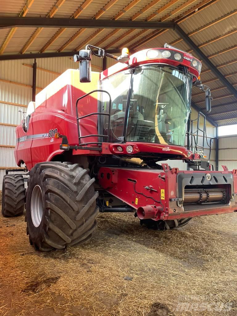 Case IH 8010 Mähdrescher