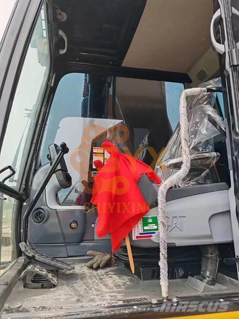 CAT 330DL Raupenbagger