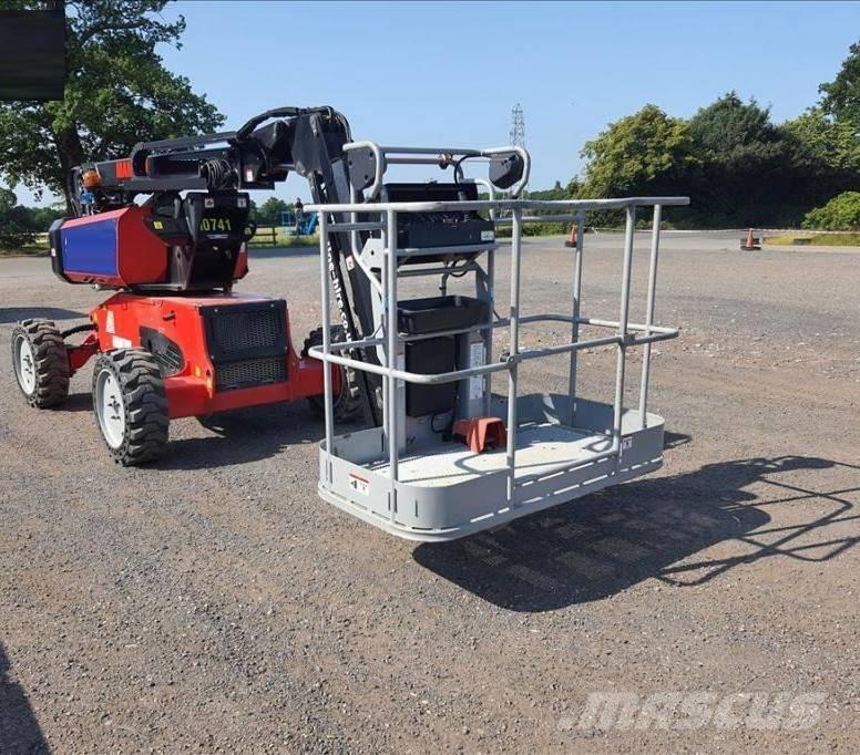 Manitou ManGo 12 Gelenkteleskoparbeitsbühnen