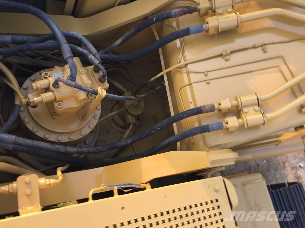 CAT 330 B Raupenbagger