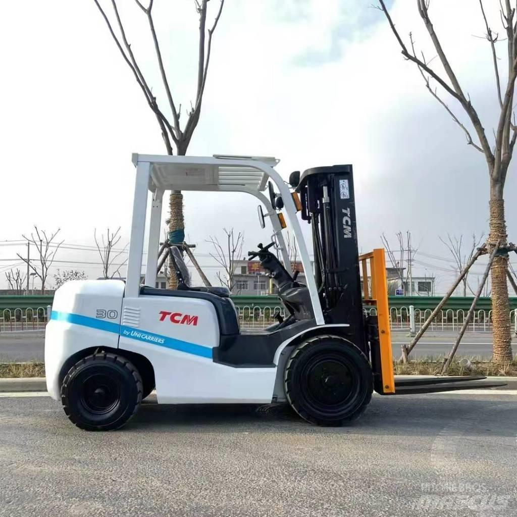 TCM FD30 Dieselstapler