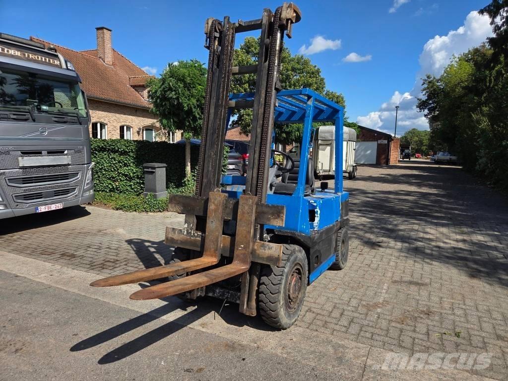 Fiat DI 35 C Dieselstapler