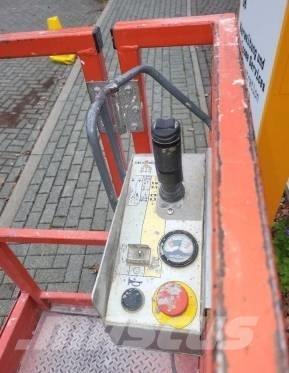 SkyJack SJ 12 Scheren-Arbeitsbühnen
