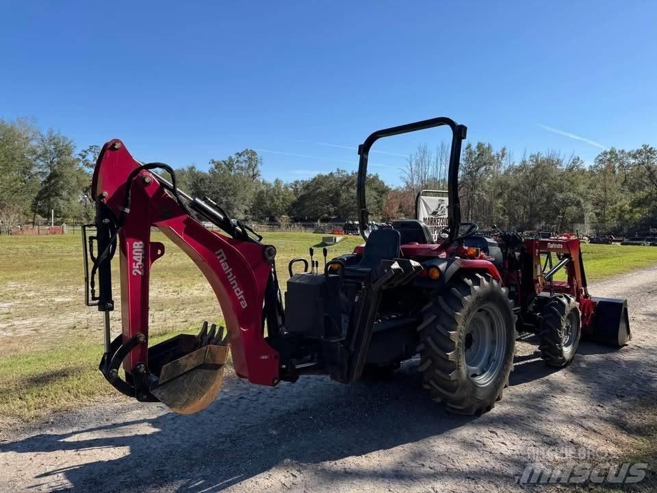 Mahindra 2545 Traktoren