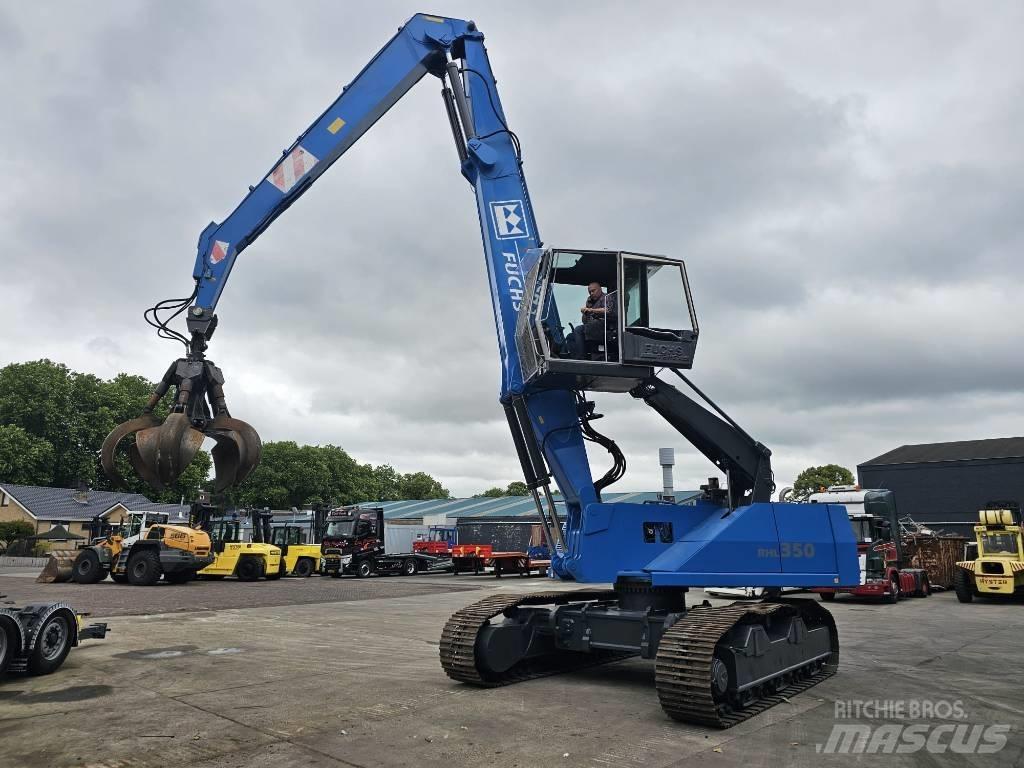 Fuchs RHL 350 Materialumschlag