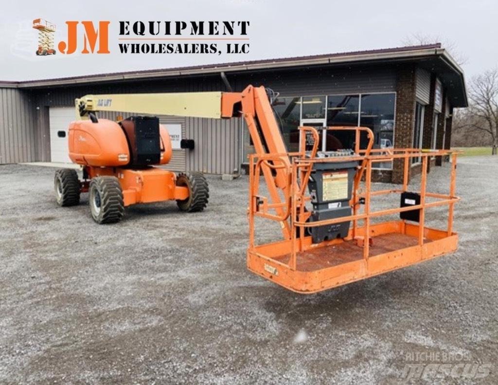 JLG 800 AJ Gelenkteleskoparbeitsbühnen