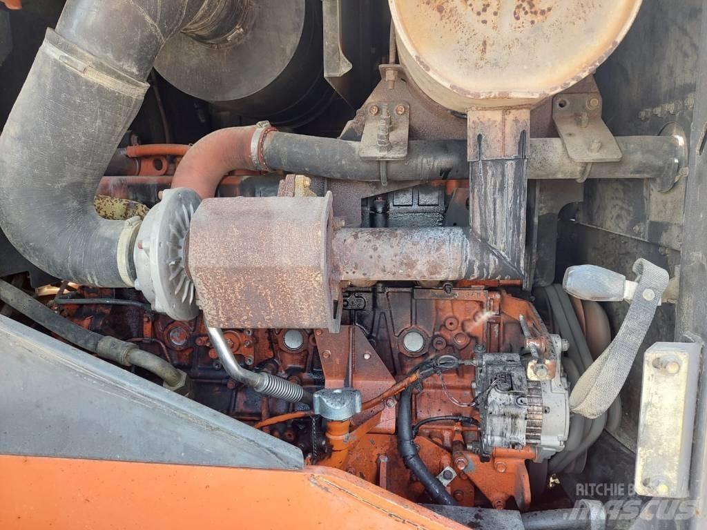 Hitachi ZW250 Radlader