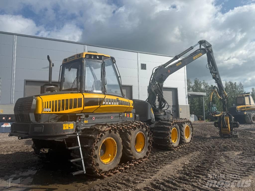 Ponsse ERGO 8W Harvester