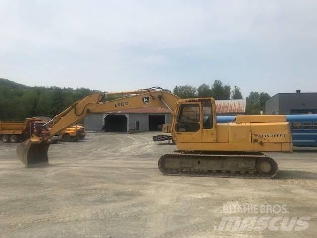 John Deere 690 D Raupenbagger