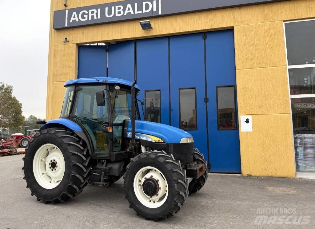 New Holland TD 5050 Traktoren
