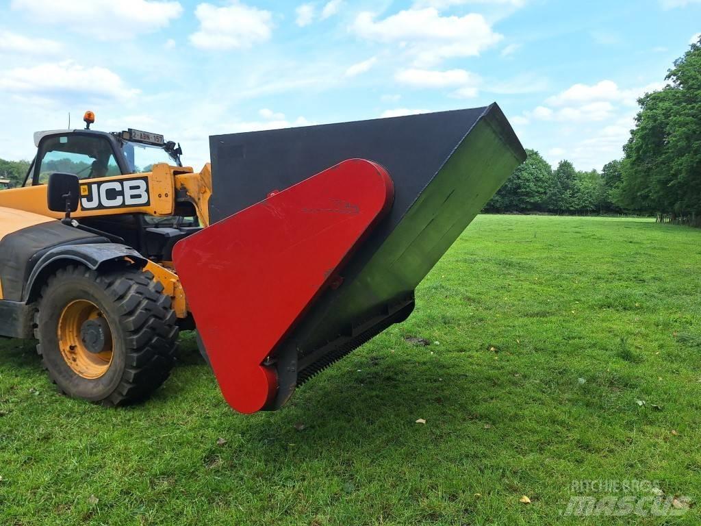  VDW Balemaster 260 Ballenschredder, -schneider und -wickler