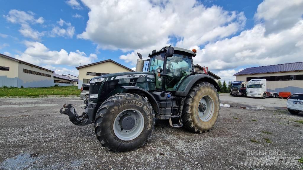 Massey Ferguson 8737 Traktoren