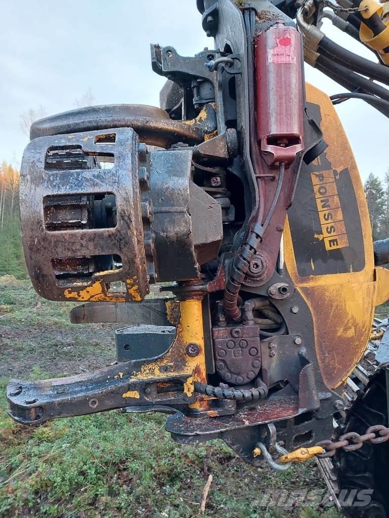 Ponsse Ergo 8W Harvester