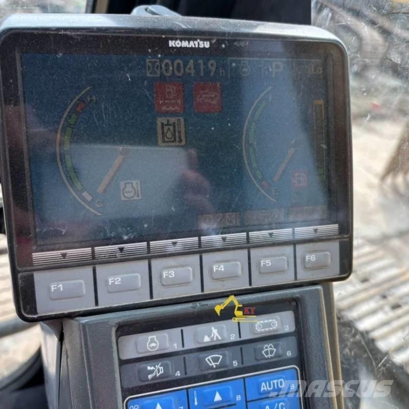 Komatsu PC 220-8 Raupenbagger