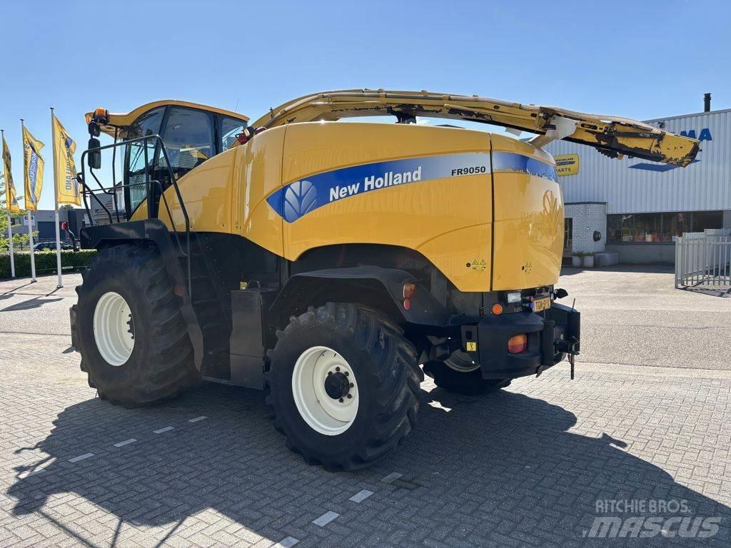 New Holland FR9050 Selbstfahrende Häcksler