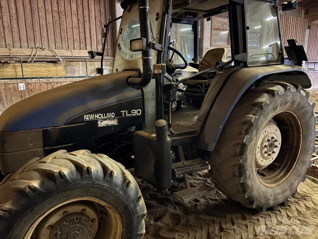New Holland TL 90 Traktoren