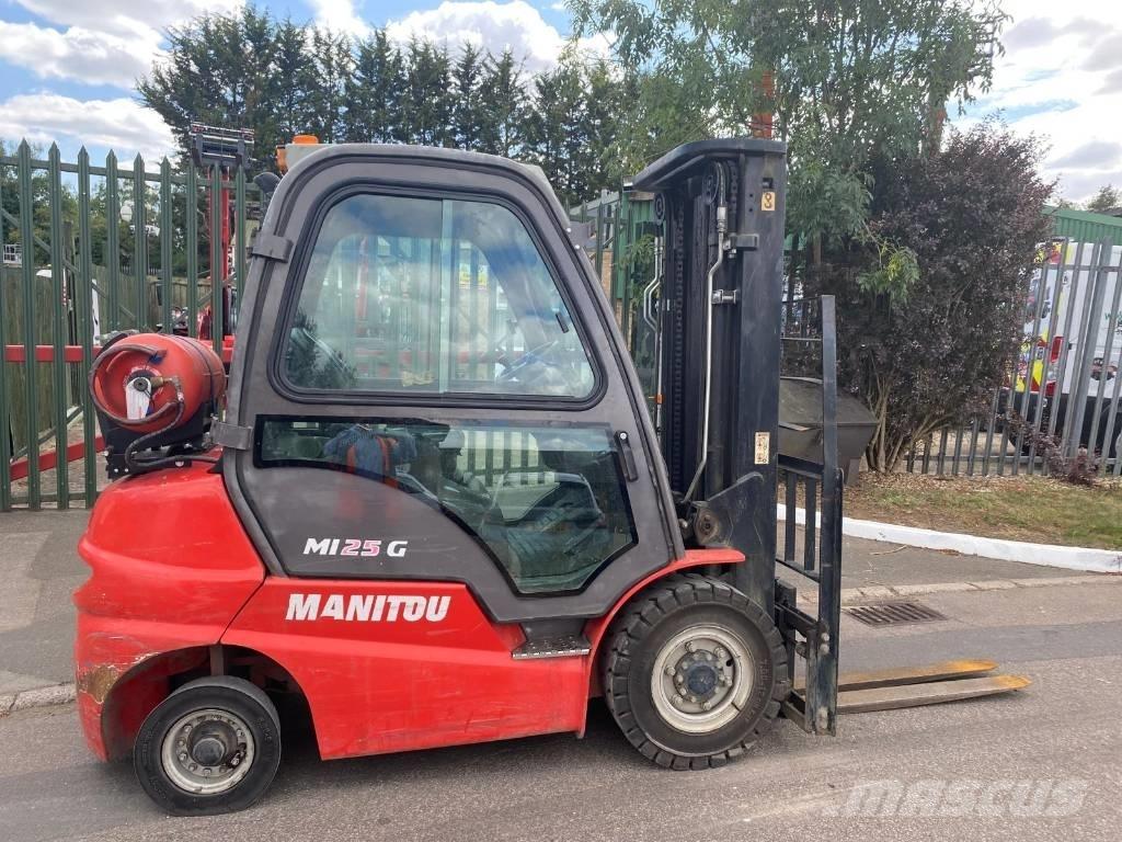 Manitou MI 25 G Gasstapler