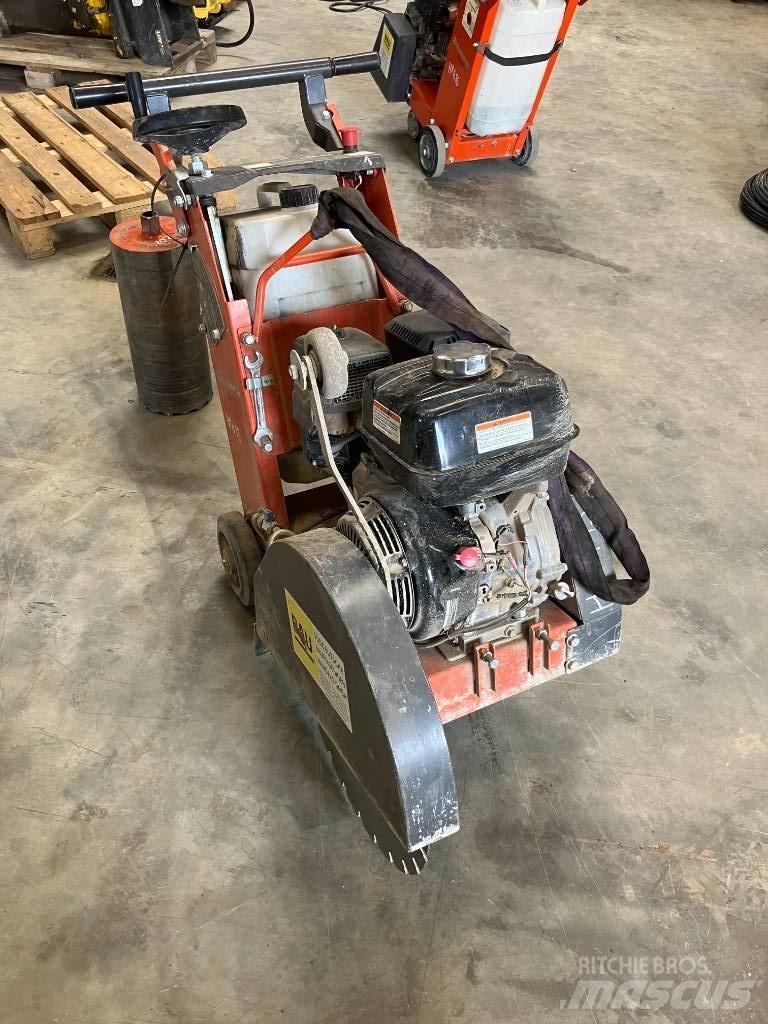 Husqvarna FS 400 Schneidwerkzeuge