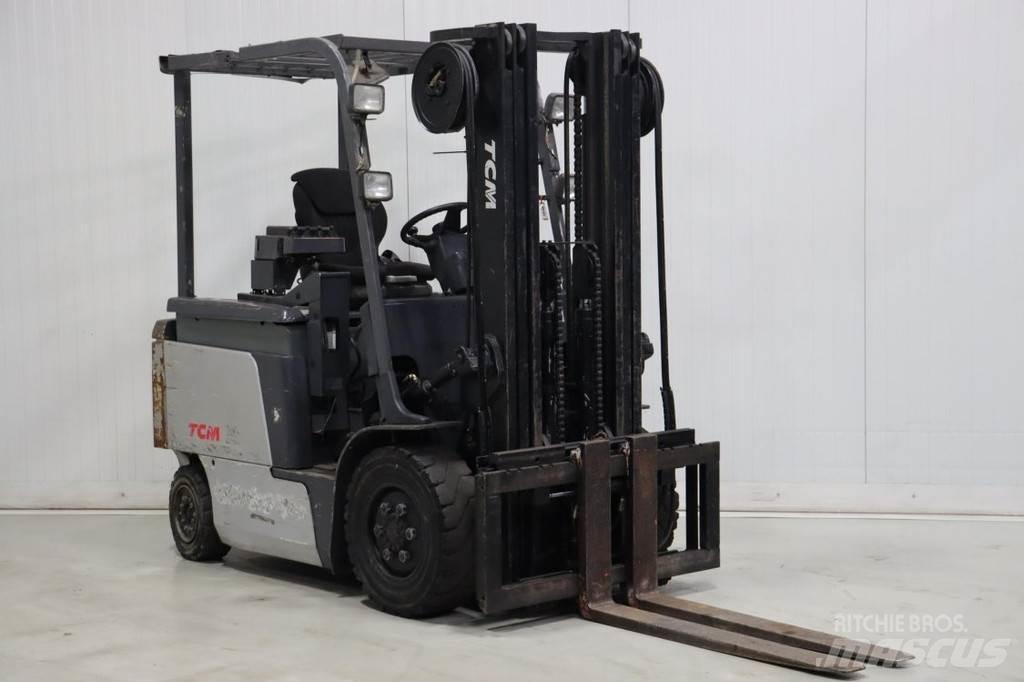 TCM FB30-7 Elektrostapler