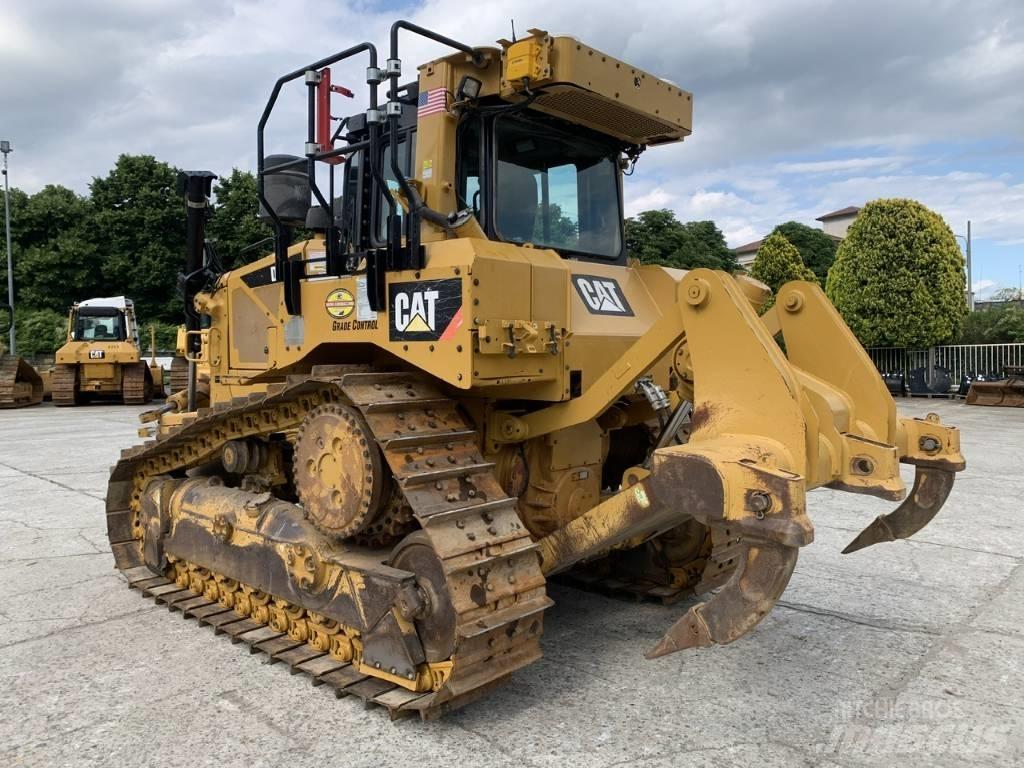 CAT D 6 T XLVP Bulldozer