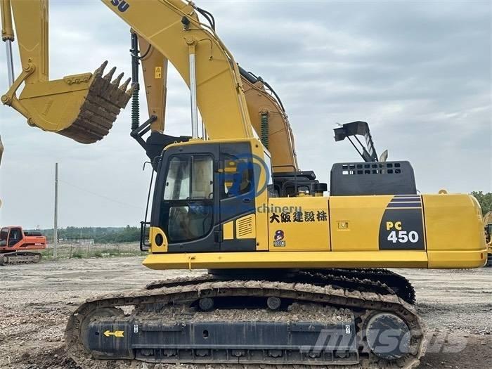 Komatsu PC450-8 Raupenbagger