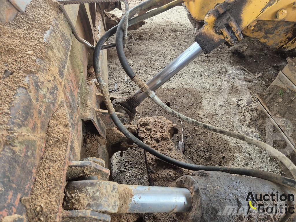  Onbekend T-170 Bulldozer