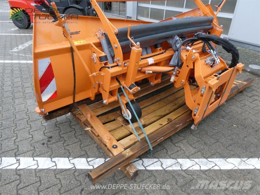 Hauer SRS-2L Schneeschilde und -pflüge