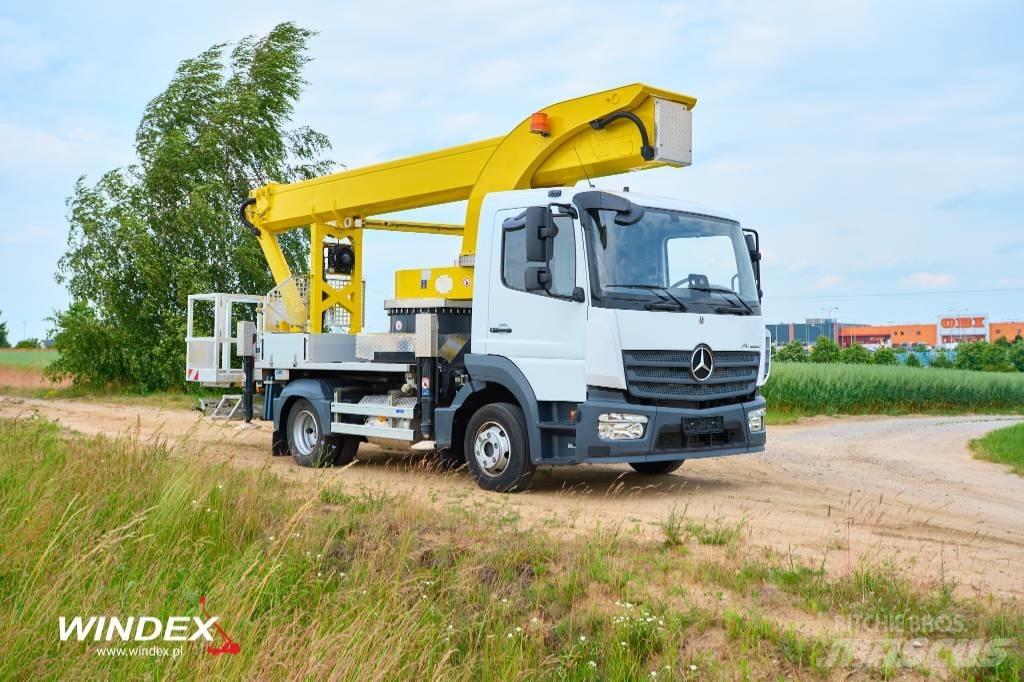 Palfinger P 300 KS LKW-Arbeitsbühnen