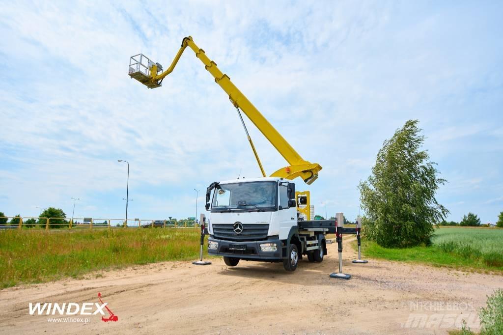 Palfinger P 300 KS LKW-Arbeitsbühnen