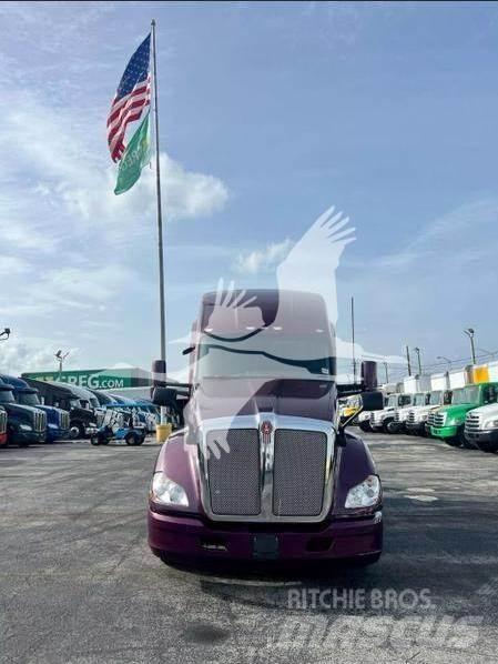 Kenworth T680 Sattelzugmaschinen
