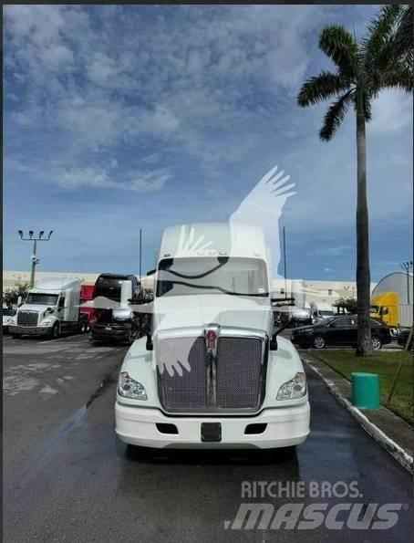 Kenworth T680 Sattelzugmaschinen