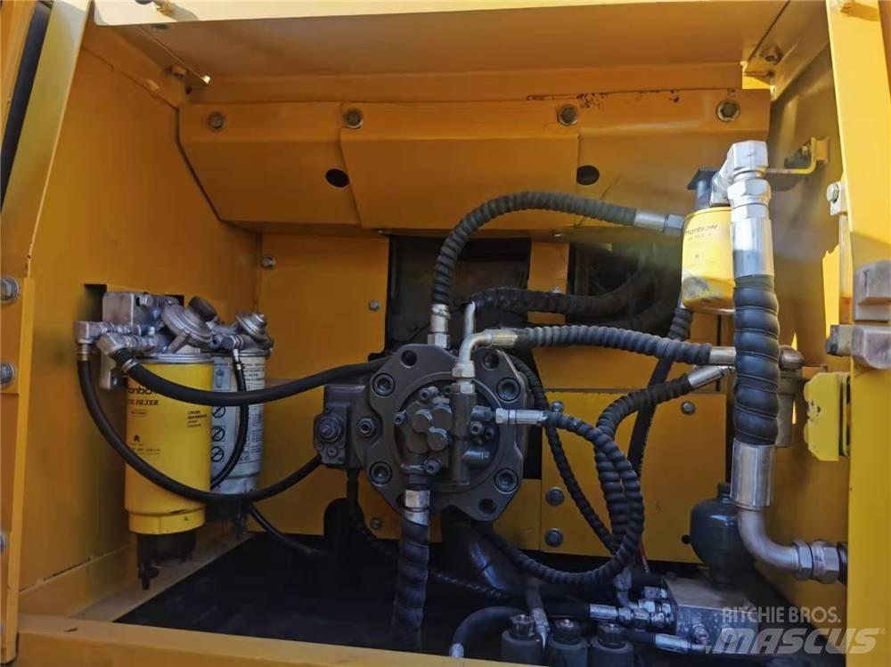 Volvo EC210D Raupenbagger