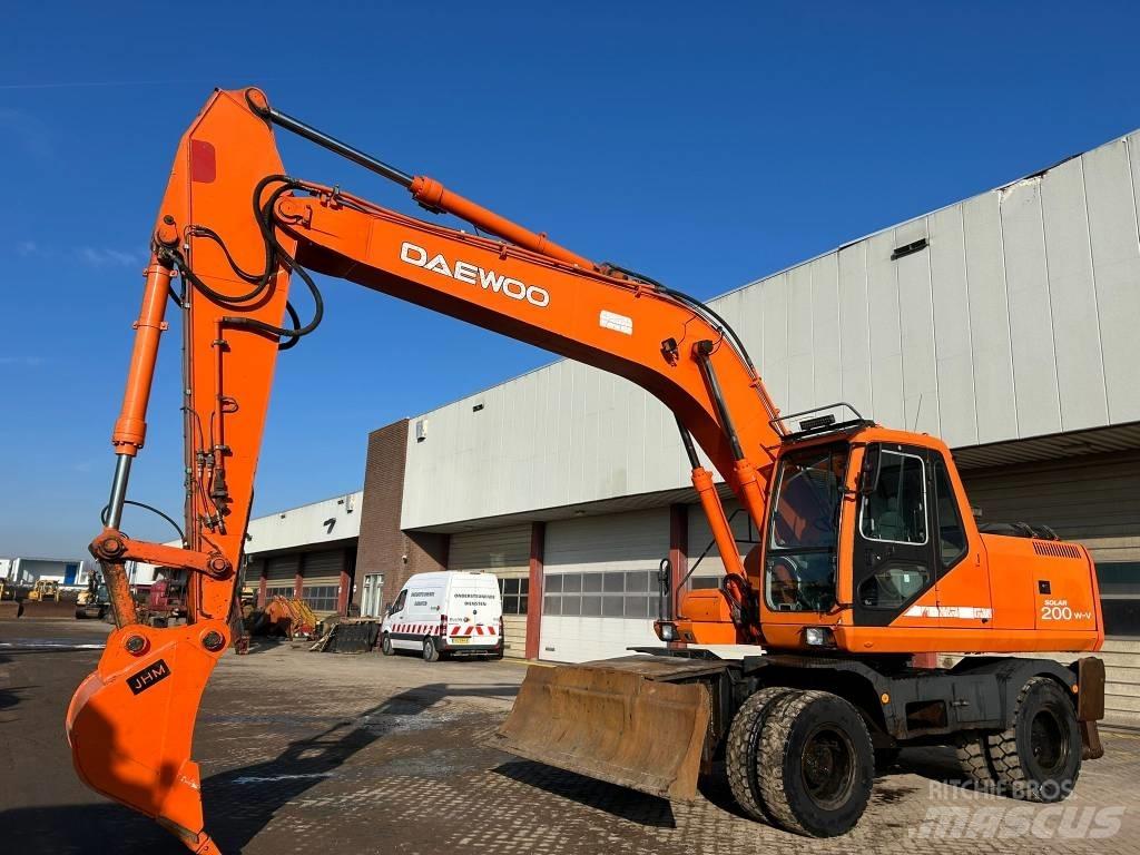 Daewoo Solar 200WV Mobilbagger