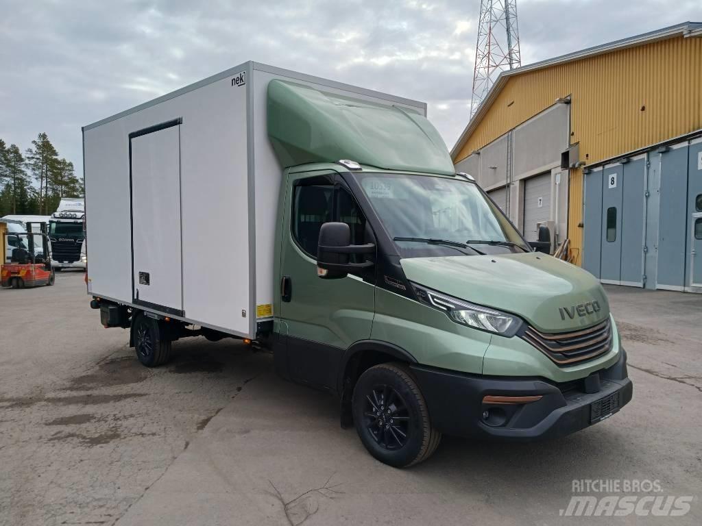 Iveco Daily 35S18A8 Lieferwagen