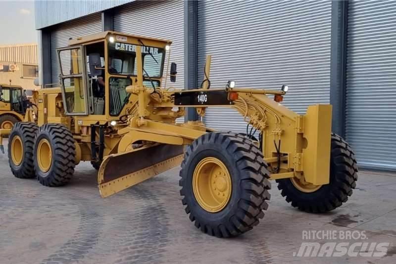 CAT  140G Grader
