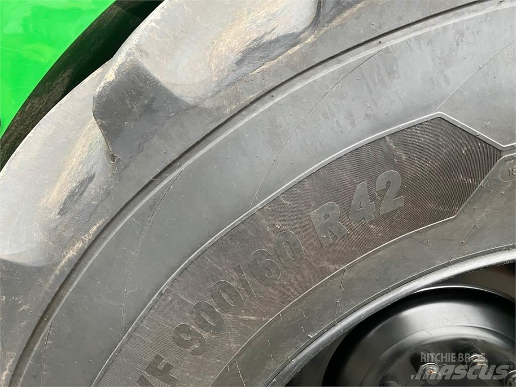 John Deere 9700i Feldhäcksler