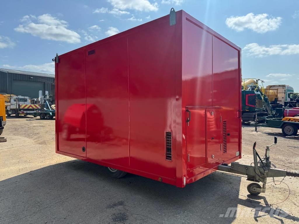  ECOSMART 12-6 PERSON Bauwagen