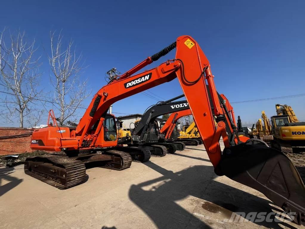 Doosan DH225 LC-7 Raupenbagger