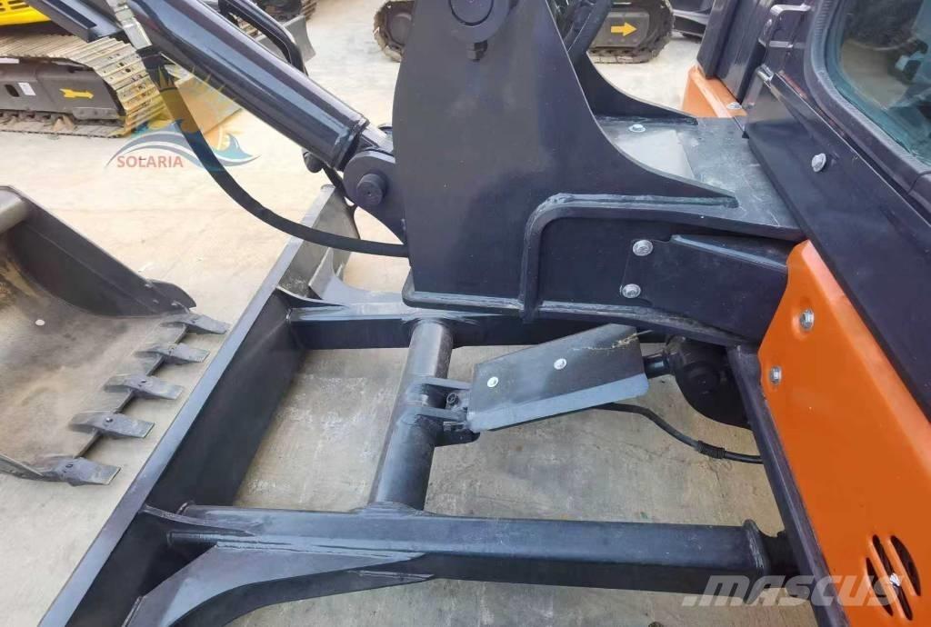 Hitachi ZX55USR Minibagger < 7t